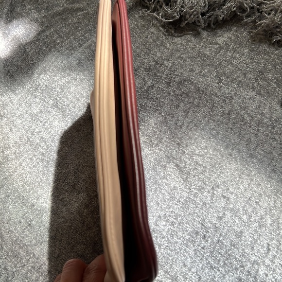 Sandro butter soft leather clutch/crossbody dual bag - Picture 4 of 8